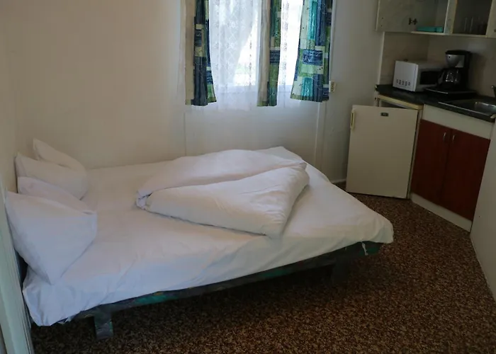 Tulipán Camping *